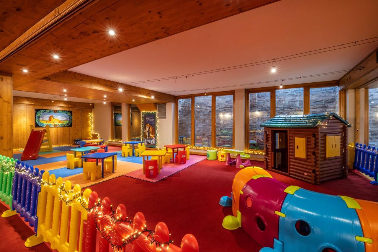 Hotel Piandineve Пассо-дель-Тонале Экстерьер фото