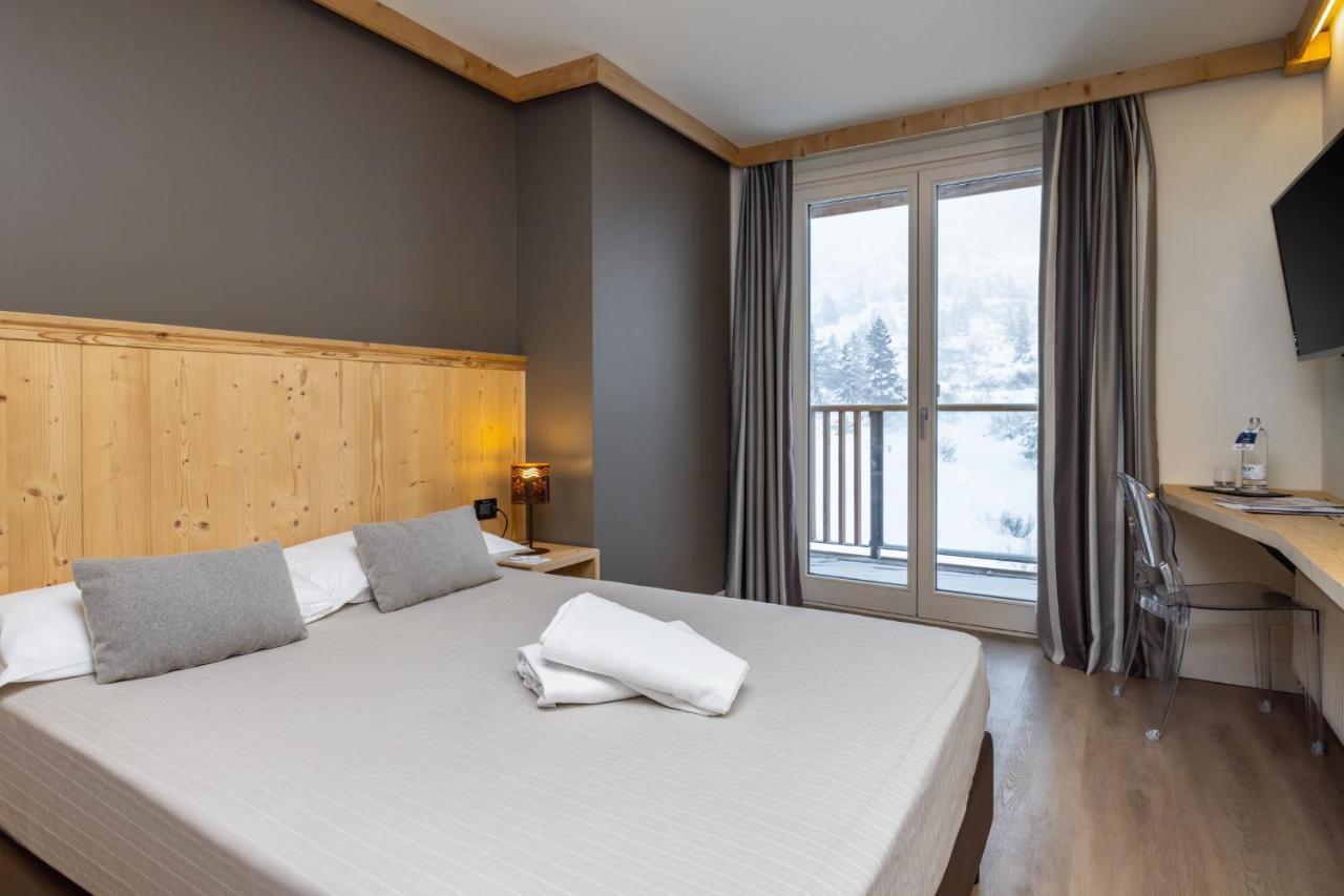 Hotel Piandineve Пассо-дель-Тонале Экстерьер фото