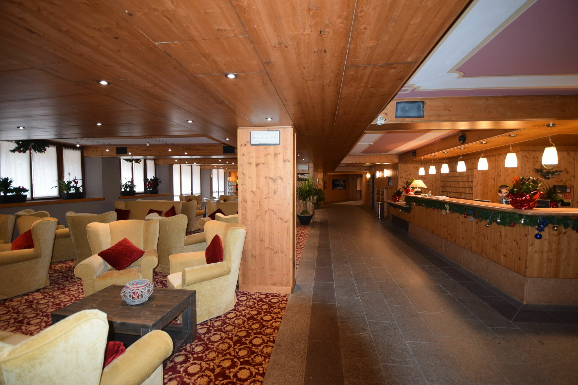 Hotel Piandineve Пассо-дель-Тонале Экстерьер фото